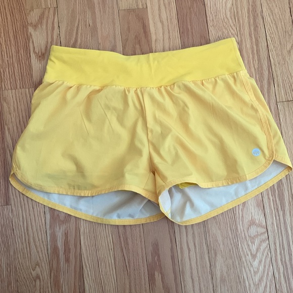 Senita Athletics Pants - Senita Athletics swift shorts